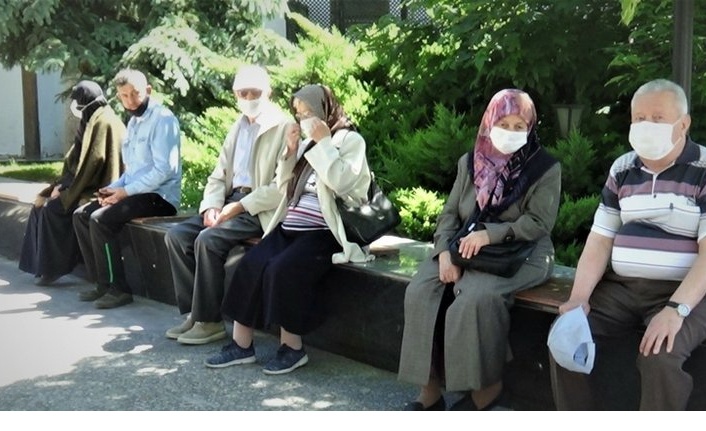 65 Yaş Üstü İle Cuma Namazı Saatinde Kısıtlamalar Nasıl Olacak?
