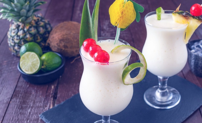 Pina colada(tarifi, içindekiler)