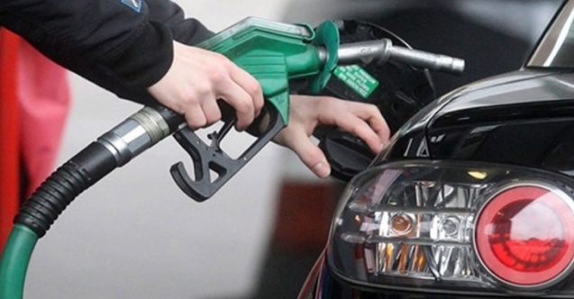 Motorine dün 1 lira indirim gelirken bugün 81 kuruş zam yapılacak!