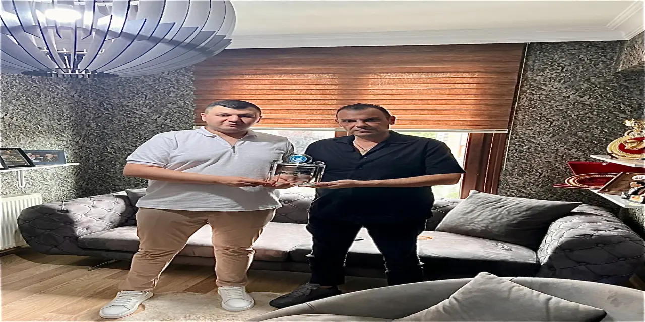 Etlik Ülkü Ocakları Başkanı Kerim Yazıharman'ın, İş insanı İbrahim Murat Gündüz’ü Ziyareti