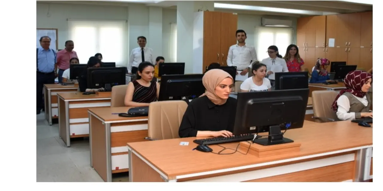 Zabıt katibi maaşları 2022 ne kadar?