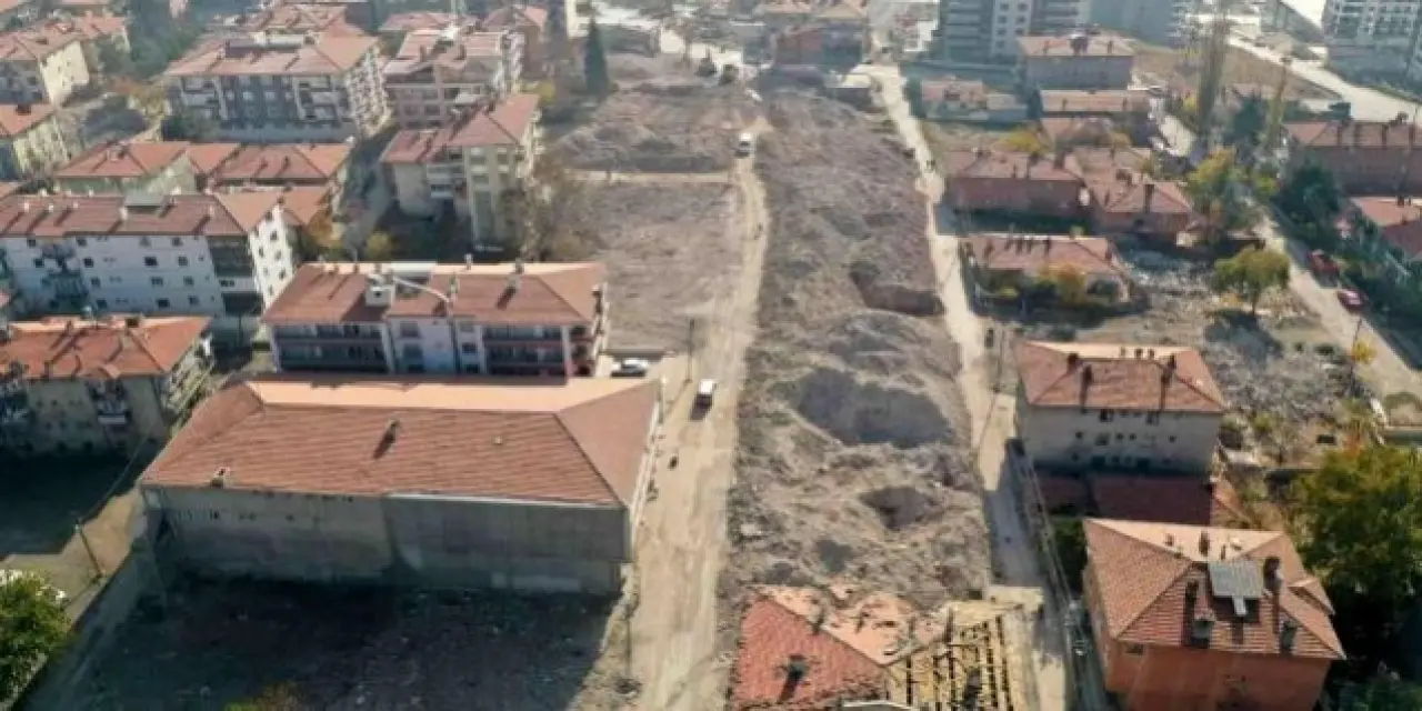 Altındağ'da 3 senede yaklaşık 4 bin 500 metruk yapı yıkımı gerçekleştirildi