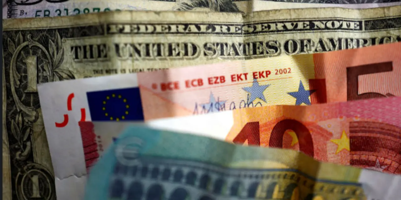 Fed Kararı Öncesi Dolar Düşüşte: Euro ve Sterlin Yükseliyor