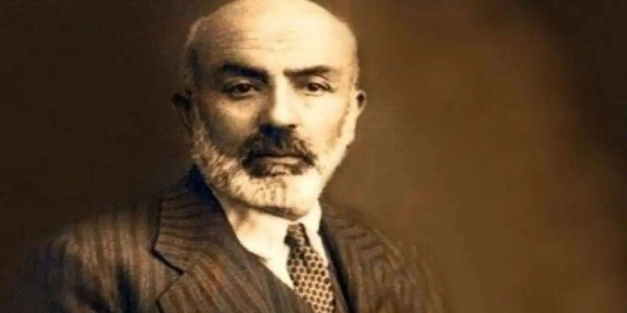Mehmet Akif Ersoy’un hayatı ve hakkında merak edilenler…