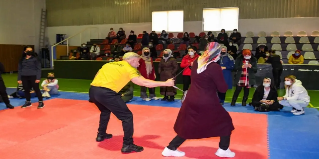 Ankara Büyükşehir'den Hanımlara Savunma Eğitimleri