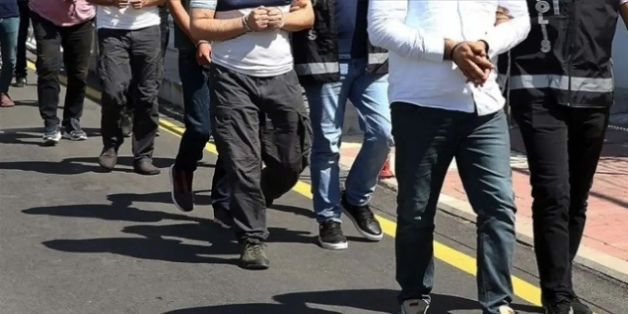 Ankara’da zehir tacirlerine yönelik operasyon düzenlendi
