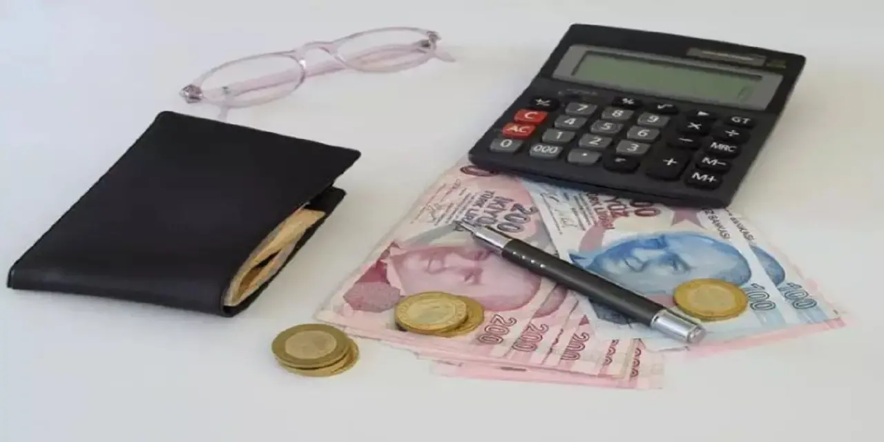 2025’te Memur ve Emeklilerin Zam Beklentisi: Uzmanların Değerlendirmesi
