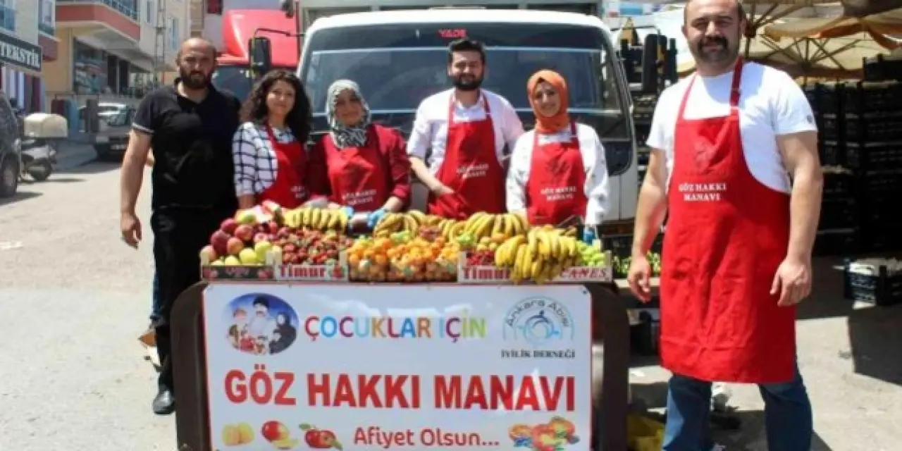 'Göz Hakkı Manav'ından çocuklara ücretsiz meyve