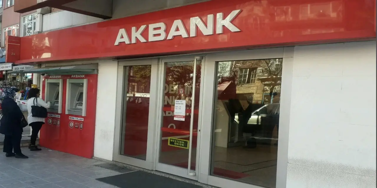 Akbank’tan Yüzde 50 İndirim Fırsatı! Büyük İndirim Kampanyası Başlıyor