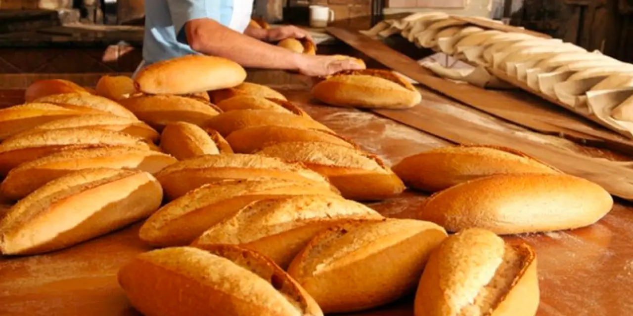 Ekmek Ankara’da 1 Lira zamlandı