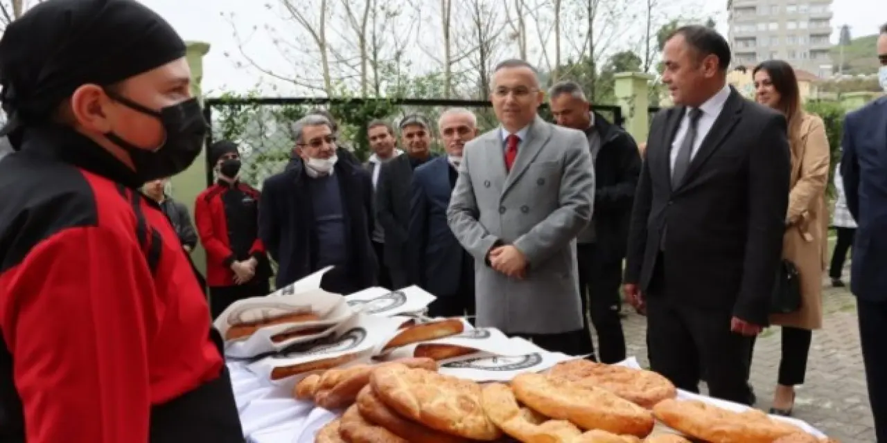 Levent Gök Bakan Özer’e Meslek Liseleri için seslendi